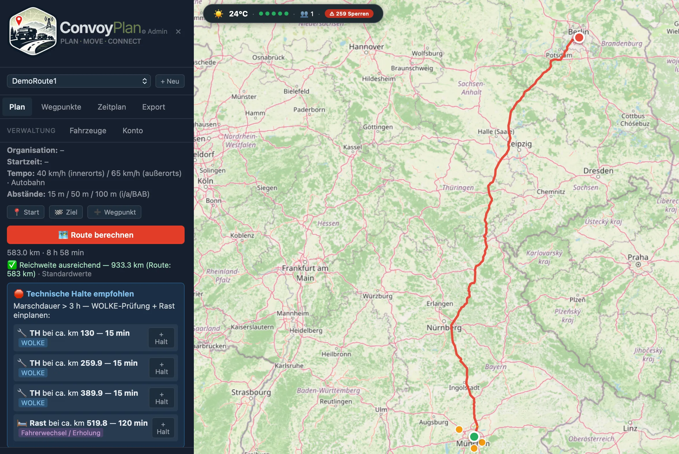 ConvoyPlan Planungsansicht: OSM-Karte mit berechneter Route, Distanz und Dauer, Reichweiten-Check und empfohlenen technischen Halten